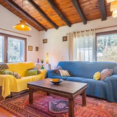 Casa Con Piscina Cerca De Girona