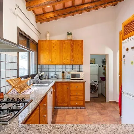 Casa Con Piscina Cerca De 度假居