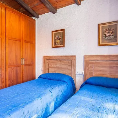 Casa Con Piscina Cerca De 度假居